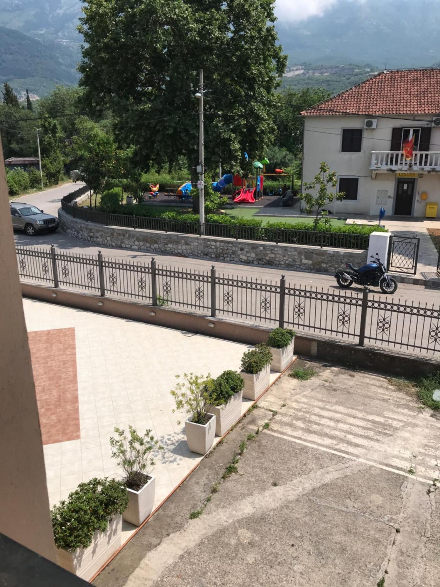 Apartment K2 Radanovići Esterno foto